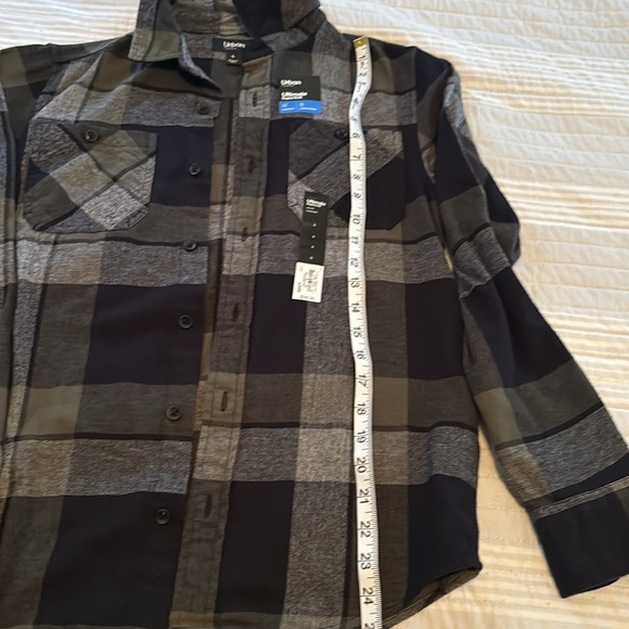 Urban Pipeline Flannel - Picture 4 of 5